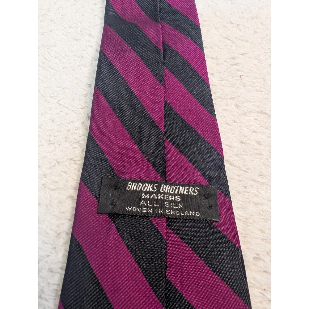 Brooks Brothers Makers Vivid Black & Pink Made in USA‎ Striped Design England